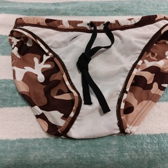 VINTAGE 1" TYR SWIM BRIEF, BROWN CAMO, ASIAN SIZE "L" (Approx. 32") - Pre-Owned - Picture 6 of 8